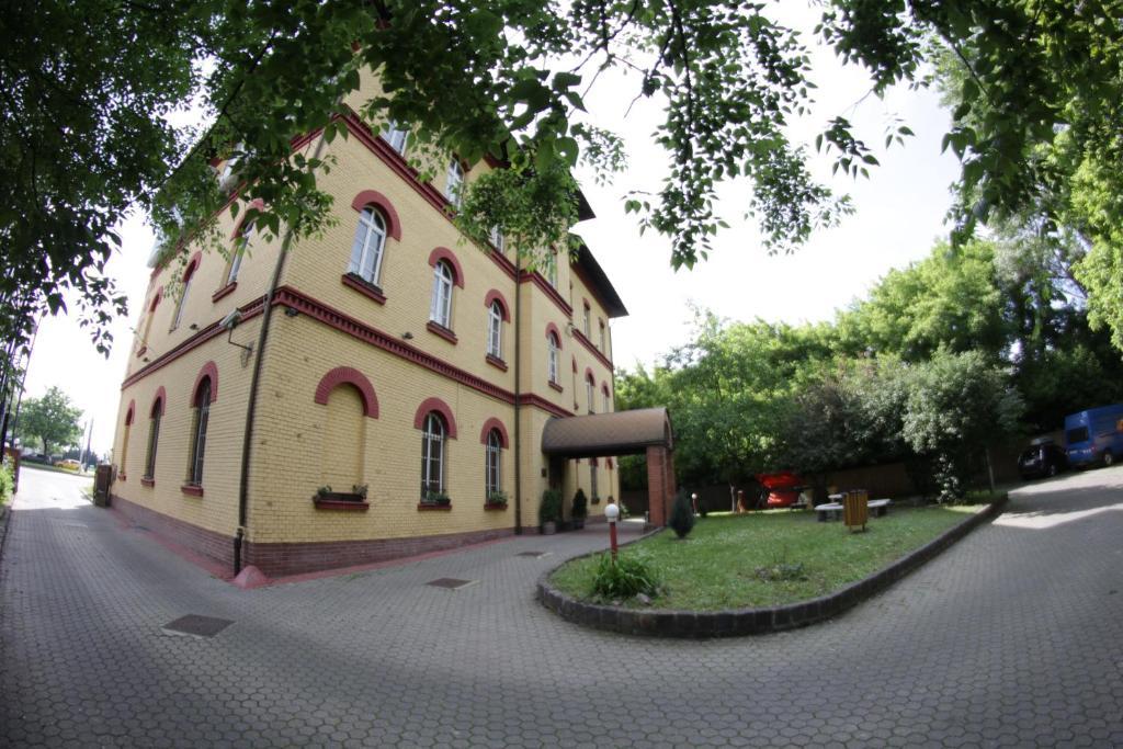 Hotel Omnibusz Budapest Extérieur photo