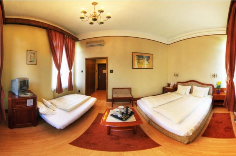 Hotel Omnibusz Budapest Extérieur photo
